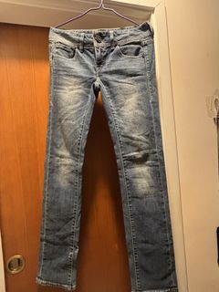 （分類：）位於 。 由 cheezyvi 提交（商品編號 1423433973，圖片 1）。簡介： 。