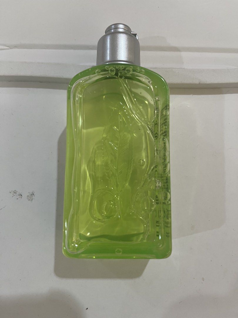 L'Occitane Verbena Cactus Shower Gel 70ml (Category: Bath) located in Manila. Submitted by marylouche42170 (Listing ID 1423308752, Image 3). Description: - L'Occitane Verbena Cactus Shower Gel - 70ml bottle - Refreshing scent - Made in France - Features a cactus design - Contains green liquid.