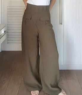 (Category: ) located in . Submitted by closet.me (Listing ID 1423382586, Image 1). Description: .