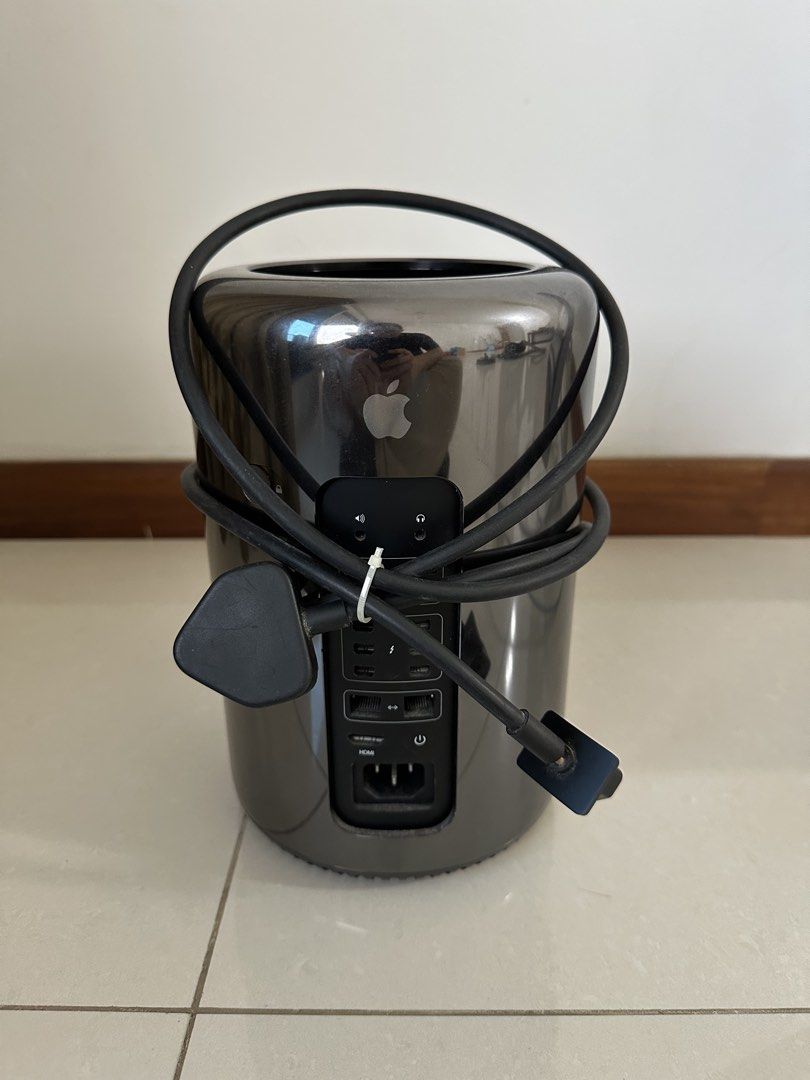 Mac Pro Late 201365604753214595110
