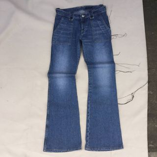 (Category: ) located in . Submitted by ovothrift (Listing ID 1423388287, Image 1). Description: .