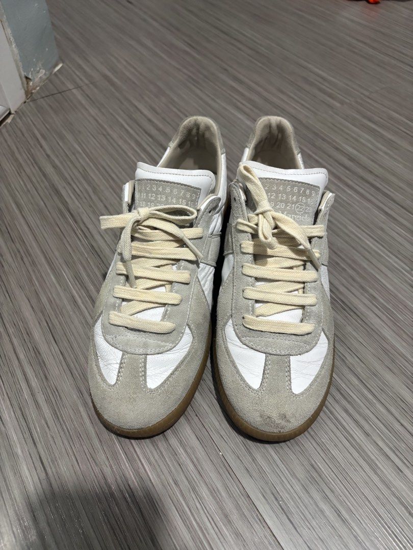 Maison Margiela Gats - Size 37.5 (Category: Sneakers) located in Pasig City. Submitted by luxproducs (Listing ID 1423377195, Image 1). Description: - Authentic Maison Margiela Replica sneakers - Size: 37.5 - 25 cm insole - Signs of usage.
