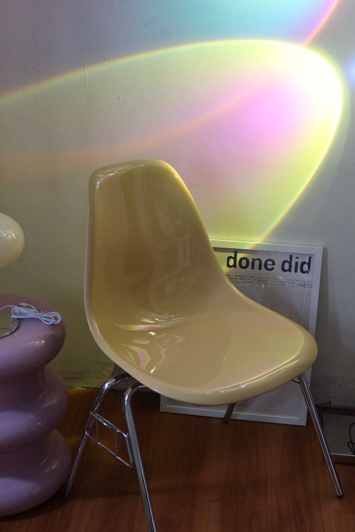Mid-Century Modern Chair (Category: Chairs) located in Quezon City. Submitted by nabi1004 (Listing ID 1423434297, Image 1). Description: silverhome.ph on ig.