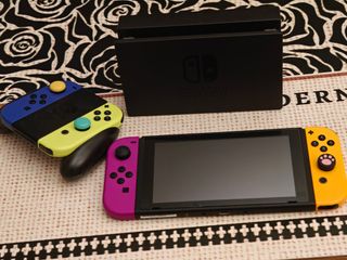 （分類：）位於 。 由 clarencefong 提交（商品編號 1423285656，圖片 1）。簡介： 。