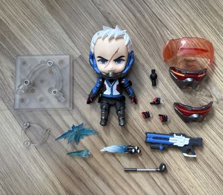 (Category: ) located in . Submitted by a_digital_kitsune (Listing ID 1423381117, Image 1). Description: .