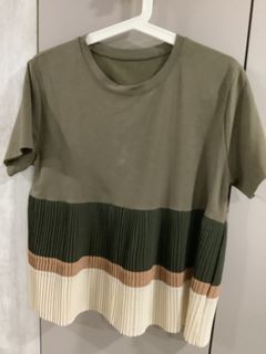 (Category: ) located in . Submitted by stylesuisui (Listing ID 1423339912, Image 1). Description: .
