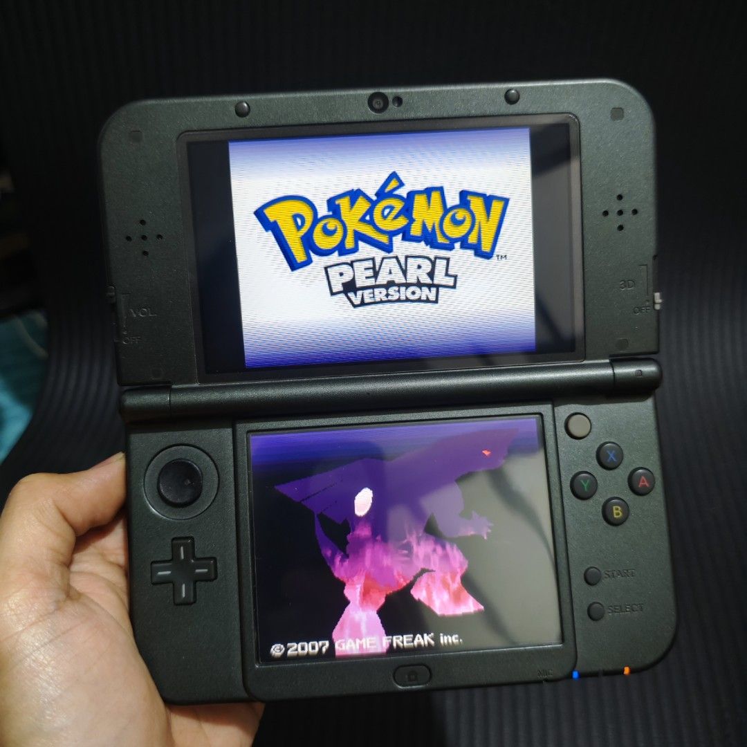 Pokemon Pearl DS Game Authentic (Category: Nintendo) located in Quezon City. Submitted by shopme_gadget30 (Listing ID 1423354464, Image 2). Description: 🎮🎮 "Pls take time to read first"🎮🎮🙏🙏 can do for COD for responsible buyer only item is in good condition already tested and working all games are authentic loose cart Only USA version pls pm me for more inquiries issue : No Art Label/Remove Label (see 4th pic) keep safe everyone and stay he
