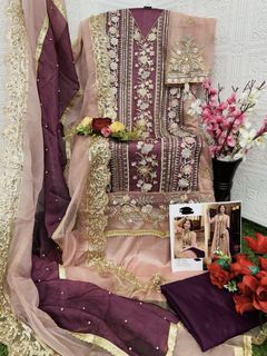 (Category: ) located in . Submitted by desiboutique (Listing ID 1423369844, Image 1). Description: .