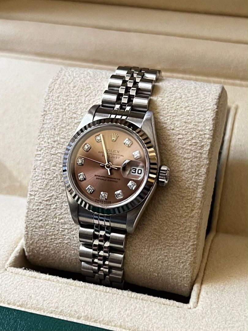 Rolex Datejust Diamond Dial (Category: Luxury Watches) located in Antipolo. Submitted by baltazarpq72282 (Listing ID 1423332759, Image 2). Description: Rolex Ladies Datejust 26mm Reference 79174 Year 2002 *Salmon Pink Big Diamond Dial Rare* 18k white gold fluted bezel Complete links 310K.