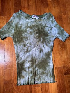 (Category: ) located in . Submitted by tabu0 (Listing ID 1423298751, Image 1). Description: .