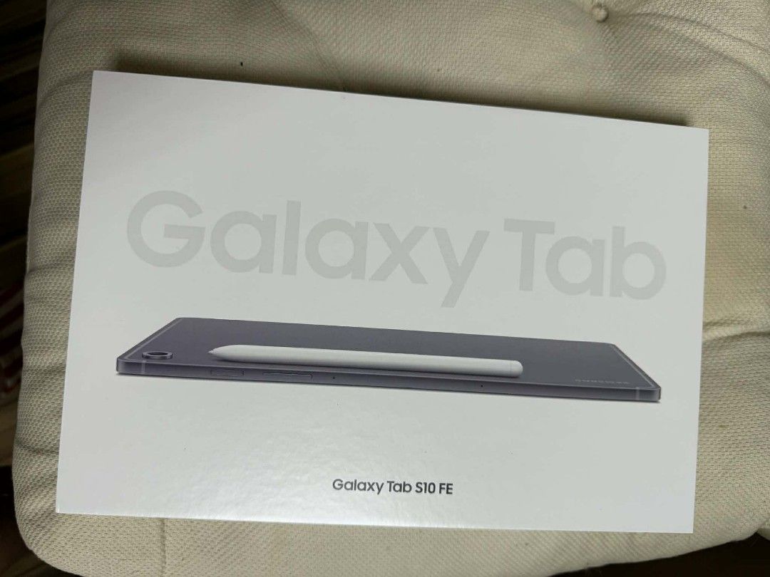 Samsung Galaxy Tab S10 FE (Category: Android) located in Manila. Submitted by chibii011 (Listing ID 1423275063, Image 1). Description: - Samsung Galaxy Tab S10 FE - brand new sealed - still negotiable sa sure buyer -can do delivery and meetups.