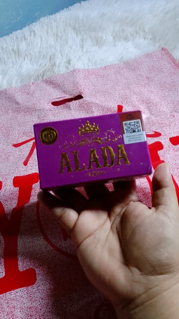 Soriko Milk Collagen Lotion 500ml (Category: Health Food, Drinks & Tonics) located in Las Pinas. Submitted by jcualquera (Listing ID 1423405667, Image 3). Description: Soriko Milk Collagen Lotion with UV Protection. Contains 500ml. Also available is Soriko Glutathione Whitening Lotion, also 500ml. Both lotions are designed for moisturizing and whitening. The Glutathione variant is for brightening and glow. it's 💯 legit soriko lotion made in thai