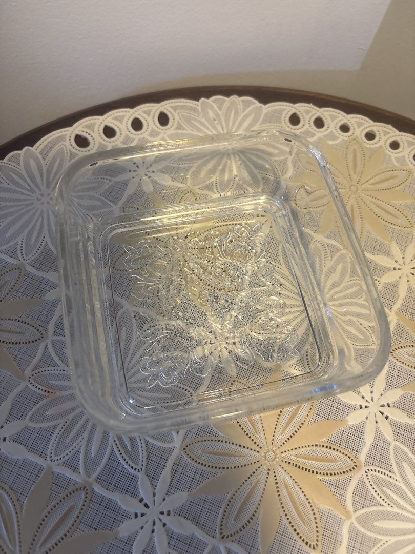 Square Glass Container with Lid (Category: Storage Boxes & Baskets) located in Calamba. Submitted by cur8d (Listing ID 1423313961, Image 3). Description: - Square glass container - Matching lid with floral pattern - Clear, thick glass - Rounded edges - Small chip on lid corner - Ideal for storing small items.