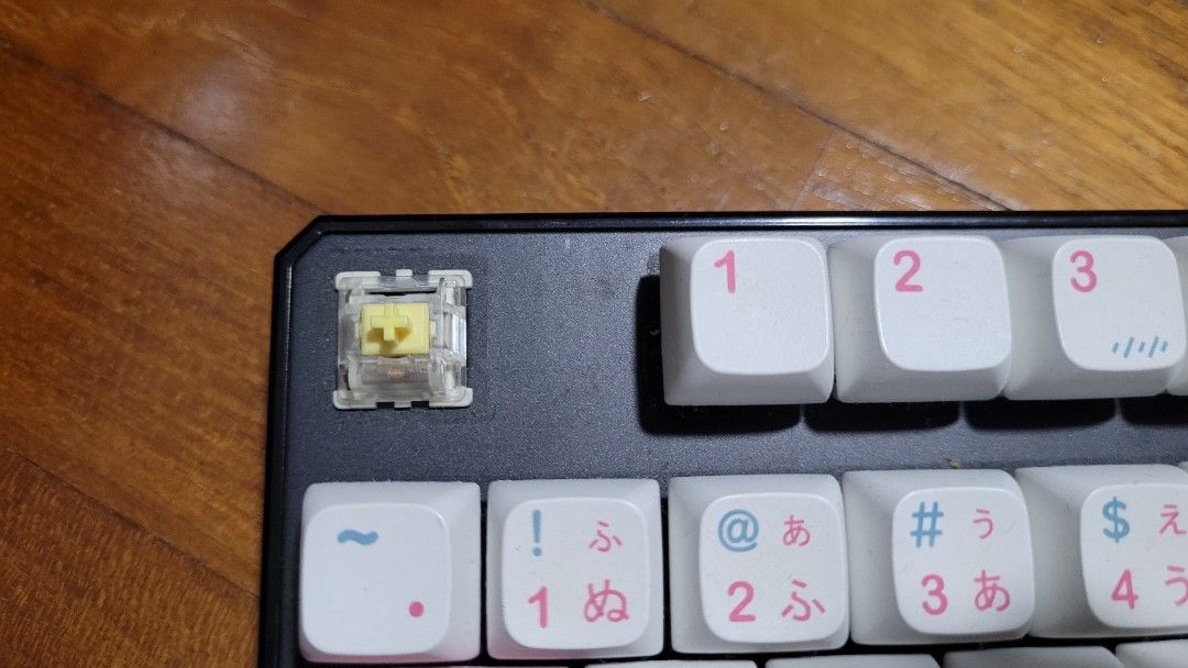 Tecware Phantom 87 TKL Keyboard Modded with443564990127165442