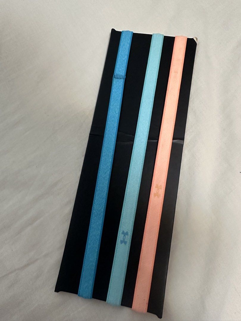 Under Armour Headband (Category: Other Sports Equipment and Supplies) located in Manila. Submitted by quaranthings (Listing ID 1423280310, Image 2). Description: - never used - authentic.