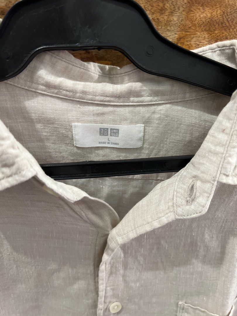 Uniqlo Linen Shirt (Category: Shirts) located in Baguio. Submitted by rhyac (Listing ID 1423302825, Image 2). Description: - Uniqlo linen shirt - Neutral color - Button-down front - Chest pocket - Long sleeves - Lightweight linen - Made in China.
