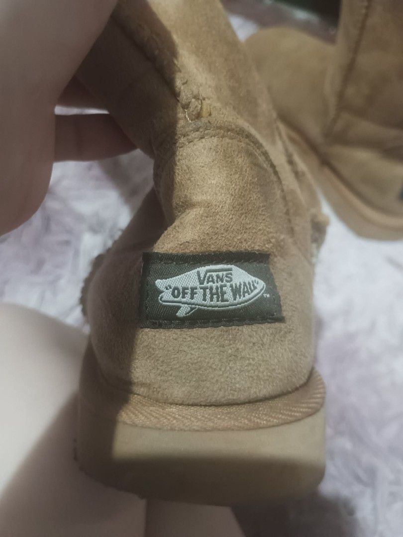Vans Tall Boots (Category: Boots) located in Manila. Submitted by youngcloud_b1fffa (Listing ID 1423409646, Image 3). Description: - Tan tall boots - Soft, suede-like exterior - Fluffy white interior lining - Vans logo detail - Flat sole " R&B Mix Japan Surplus Items".
