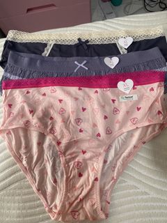 (Category: ) located in . Submitted by mochalove23 (Listing ID 1423273590, Image 1). Description: .