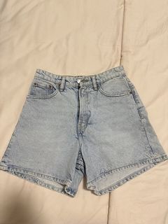 (Category: ) located in . Submitted by style.haven (Listing ID 1423276655, Image 1). Description: .