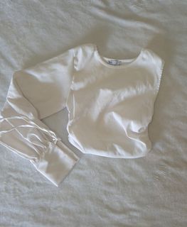 (Category: ) located in . Submitted by hbd1233 (Listing ID 1423334641, Image 1). Description: .
