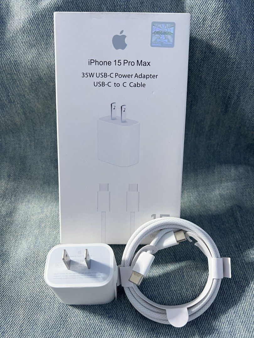35W iPhone 15 Promax Usb-c to C Cable (Category: Chargers) located in Manila. Submitted by as_onlineshop11 (Listing ID 1423607696, Image 1). Description: .