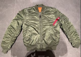 （分類：）位於 。 由 freakyfrank 提交（商品編號 1423613601，圖片 1）。簡介： 。