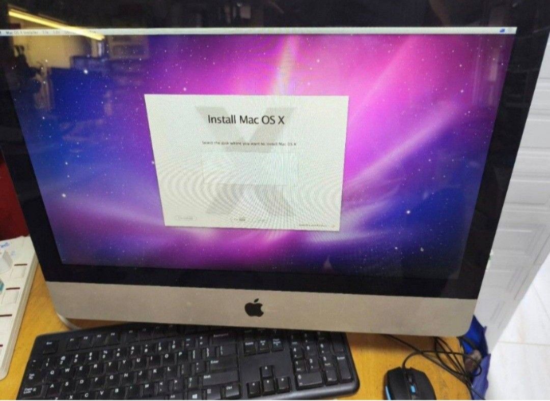 Apple iMac 21.5-inch65604704645121111