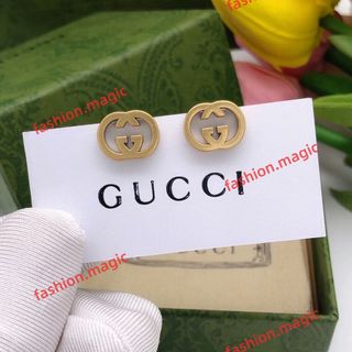 (Category: ) located in . Submitted by fashion.luxe (Listing ID 1423584298, Image 1). Description: .