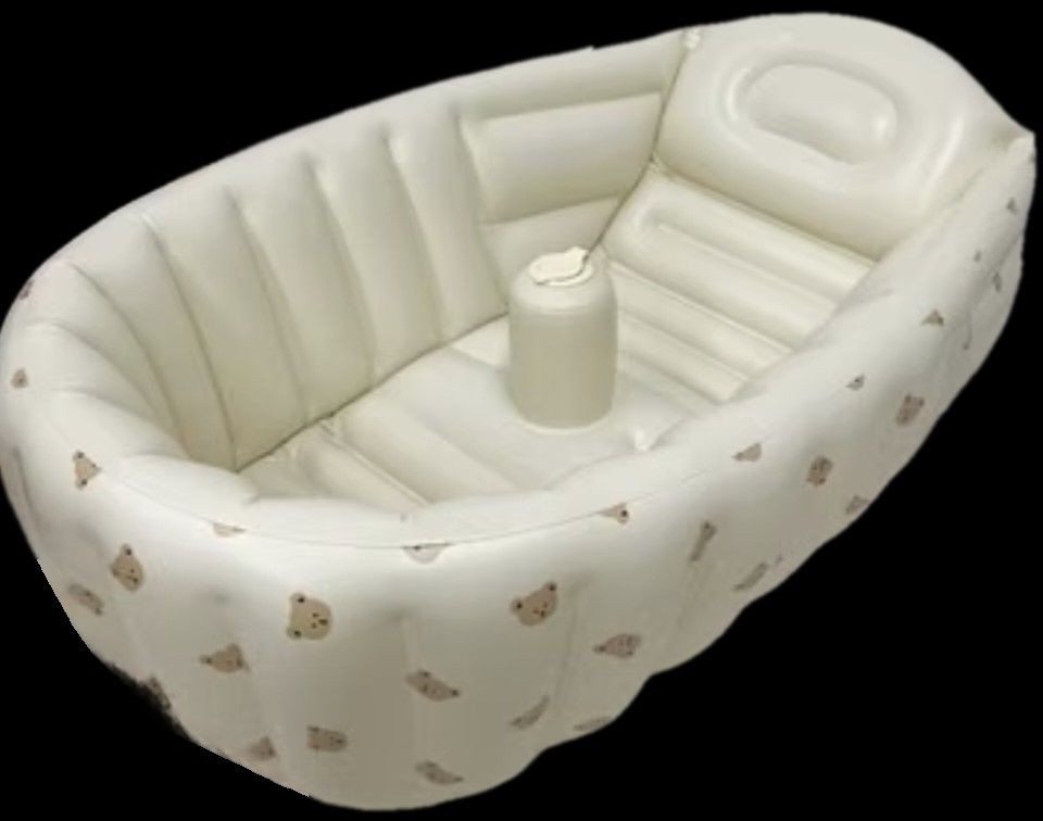 Baby Bathtub inflatable with Bear Print (Category: Bathtub & Bath Accessories) located in Plaridel. Submitted by olxph_184986081 (Listing ID 1423509358, Image 1). Description: - Inflatable baby bathtub - Cute bear print design - Includes central support for baby - Easy to inflate and deflate - Convenient for storage and travel - Ideal for babies and toddlers - bought december 2025 - no issue, like brand new.