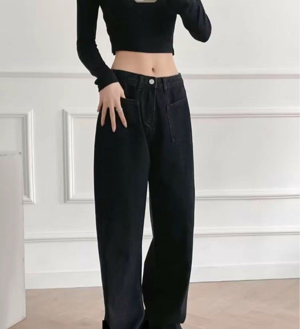Black Wide Leg Jeans (Category: Jeans) located in Manila. Submitted by clyssdcc (Listing ID 1423555558, Image 1). Description: - Relaxed leg fit - Size medium.