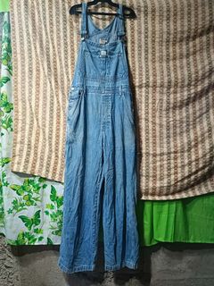 (Category: ) located in . Submitted by vanjho.vtg (Listing ID 1423575016, Image 1). Description: .