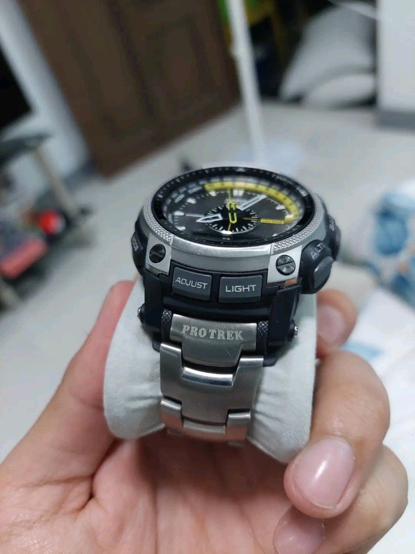 Casio Pro Trek Tough Solar Watch (Category: Men's Watches) located in Bulacan. Submitted by rurumagdal51502 (Listing ID 1423436478, Image 2). Description: Casio pro trek PRG 500T Titanium strap Brand new battery Rare model .
