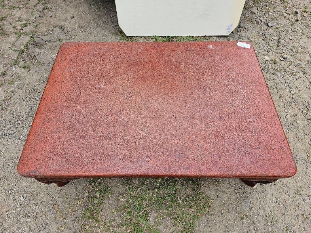 CENTER TABLE (Category: Coffee & Tea Tableware) located in Sablan. Submitted by gongonshelley12 (Listing ID 1423561703, Image 1). Description: FIRST TO PAY, FIX PRICE 1500 ONLY... SUPER SALE TODAY!!! GCASH NOW!!! JAPAN LOW TABLE / COFFEE TABLE / CENTER TABLE JAPAN SURPLUS L 42 X W 30 X H 12.5 INCHES PROMISE ANG GANDA PA AT MALAKI PWEDE NIYO IVARNISH PARA MAGMUKHANG BAGO MINIMAL SCRATCHES NORMAL SA SECOND HAND KUNIN NIYO TO JACKPOT, SUPER MURA LAN