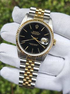 (Category: ) located in . Submitted by 2am.watches (Listing ID 1423594979, Image 1). Description: .
