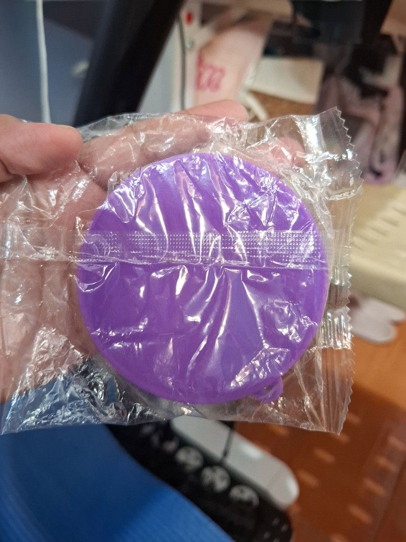 Collapsible Purple Cup Silicon (Category: Water Bottles & Tumblers) located in Quezon City. Submitted by an.marie (Listing ID 1423465693, Image 2). Description: .