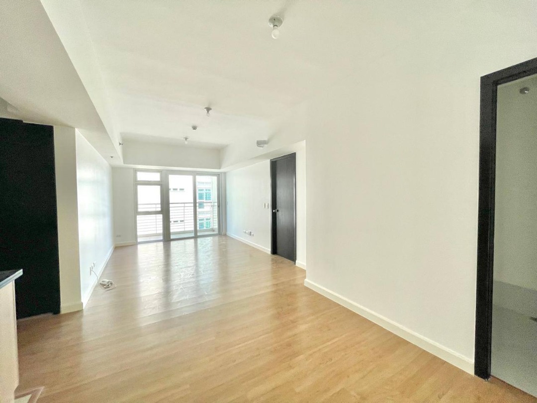 (Category: ) located in . Submitted by broker_rr (Listing ID 1423548973, Image 1). Description: .