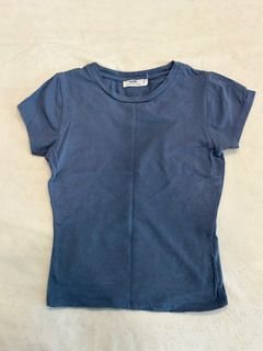 (Category: ) located in . Submitted by ienies_closet (Listing ID 1423492089, Image 1). Description: .