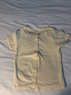 (Category: ) located in . Submitted by ienies_closet (Listing ID 1423492167, Image 1). Description: .