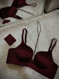 (Category: ) located in . Submitted by applejaneeee (Listing ID 1423439581, Image 1). Description: .