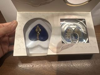 （分類：）位於 。 由 Caria 提交（商品編號 1423539320，圖片 1）。簡介： 。