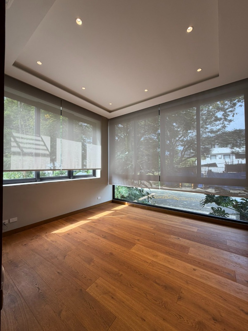 (Category: ) located in . Submitted by maidy.theleadrealty (Listing ID 1423479856, Image 1). Description: .