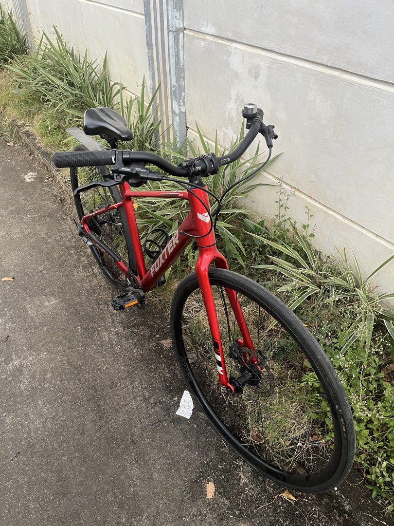 Foxter Micayla Hybrid Bike (Category: Bicycles) located in Marikina City. Submitted by melaspreloved (Listing ID 1423441379, Image 2). Description: Foxter Micayla CS-900 Alloy frame and fork Uno handle bar 1x9 speed shimano altus RD: shimano altus Crankset: 40t shimano cues Hollowtech Shimano MT200 160 rotors Wheelset: came from Giant TCR Giant PR2 wheelset thru axle Gavia tubeless tires 700x25c Tubeless Converted to quick release using thru axle
