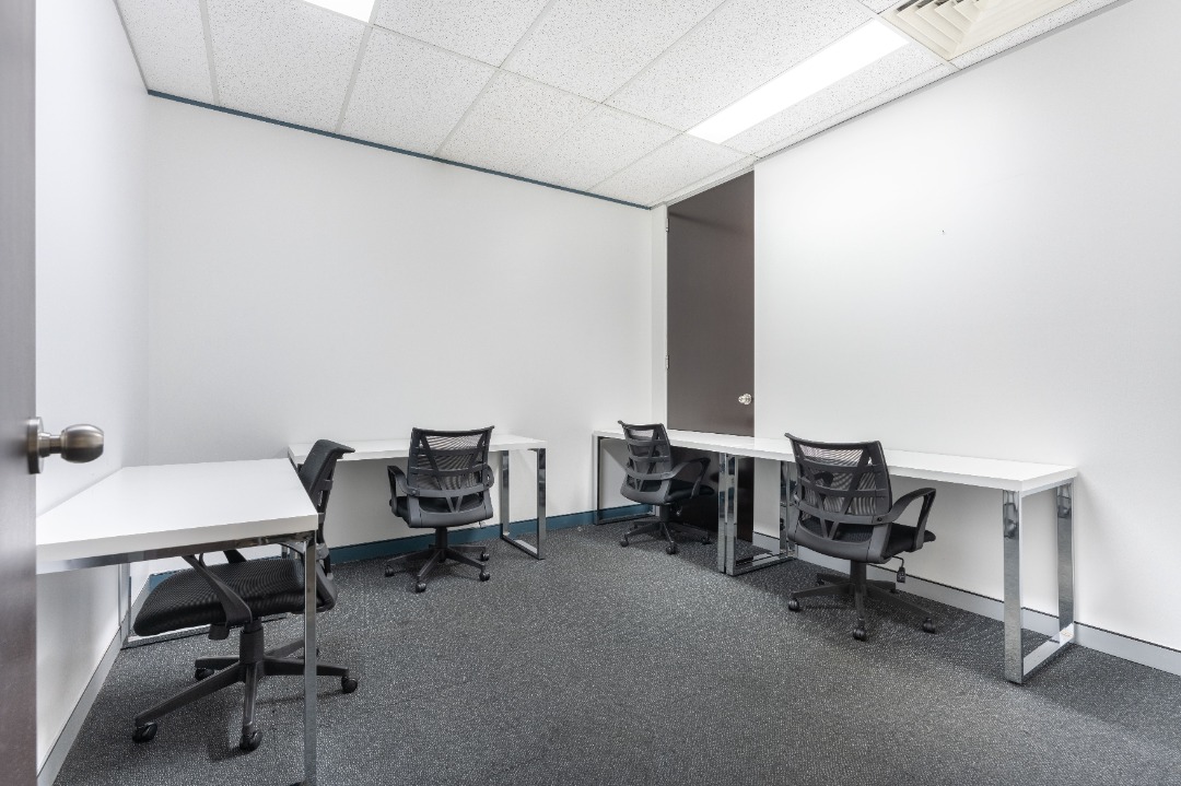 (Category: ) located in . Submitted by regus_official (Listing ID 1423575644, Image 1). Description: .