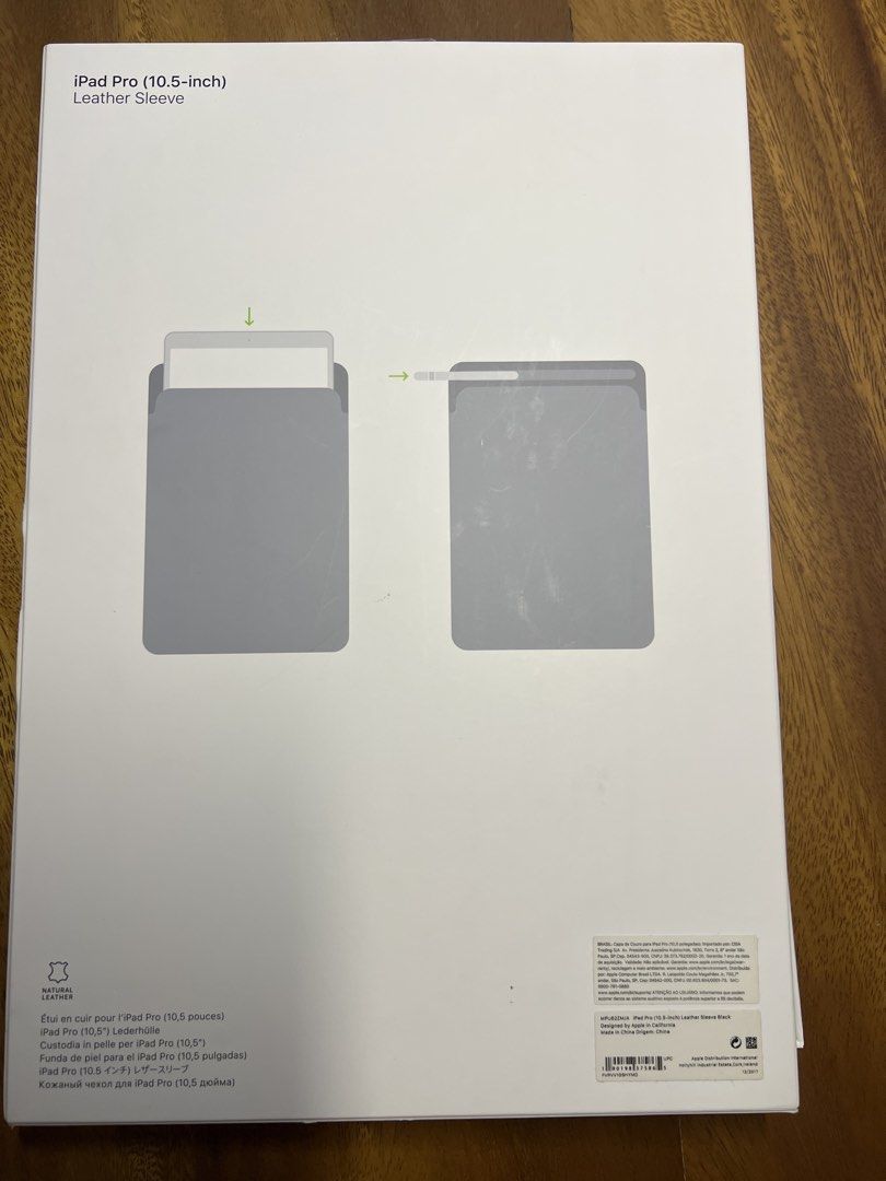 iPad pro cover leather (Category: iPad) located in Taguig. Submitted by joe.olx (Listing ID 1423530270, Image 3). Description: - iPad Pro 10.5-inch Leather Sleeve - Genuine leather material - Classic black color - Designed for iPad Pro - Includes Apple Pencil holder - Meetup location: Alabang Town Center.