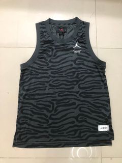 (Category: ) located in . Submitted by theplugthrifted (Listing ID 1423490518, Image 1). Description: .