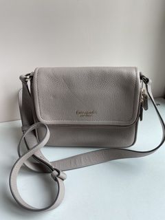 （分類：）位於 。 由 iithrift 提交（商品編號 1423478153，圖片 1）。簡介： 。