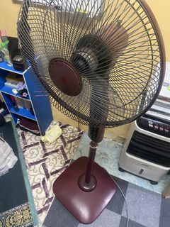 (Category: ) located in . Submitted by f4hrenheit (Listing ID 1423602761, Image 1). Description: .