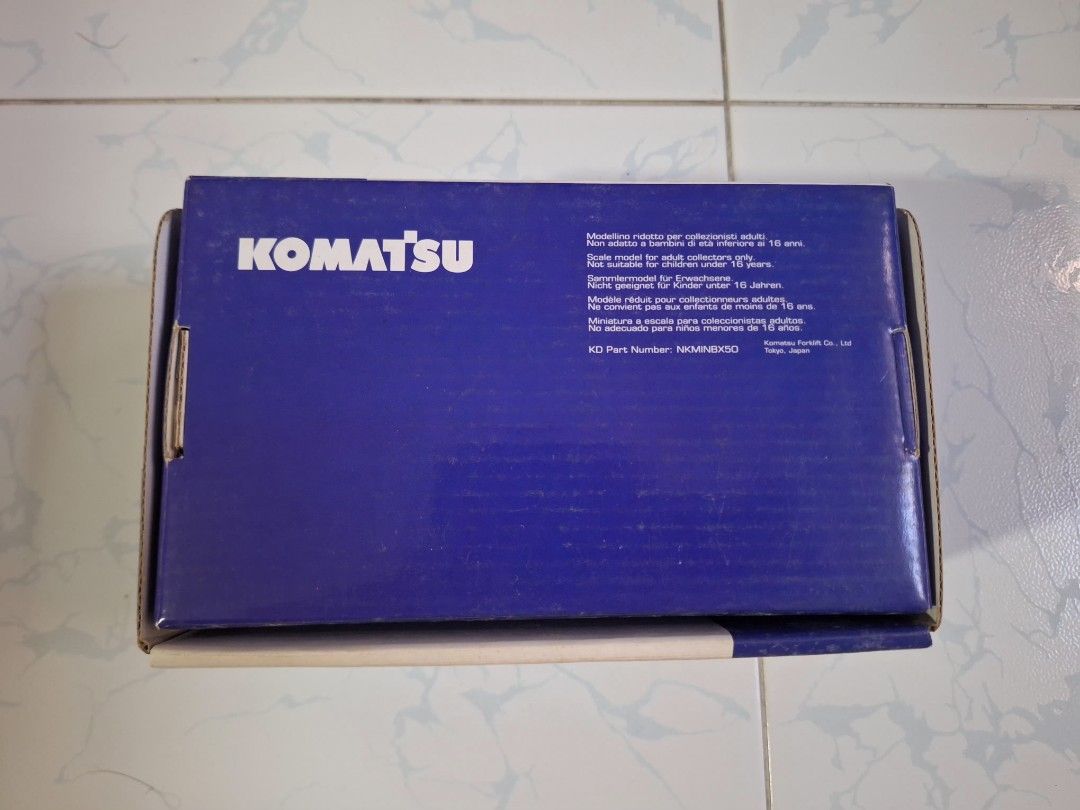 Komatsu BX50 Series 1:24 Scale Model Forklift (Category: Vehicle & Diecast Models) located in Singapore. Submitted by dlreriri (Listing ID 1423536885, Image 3). Description: - Komatsu BX50 Series forklift model - 1:24 scale - Brand new - In original packaging - Detailed replica - Perfect for collectors - Collect at Boon Lay MRT station.