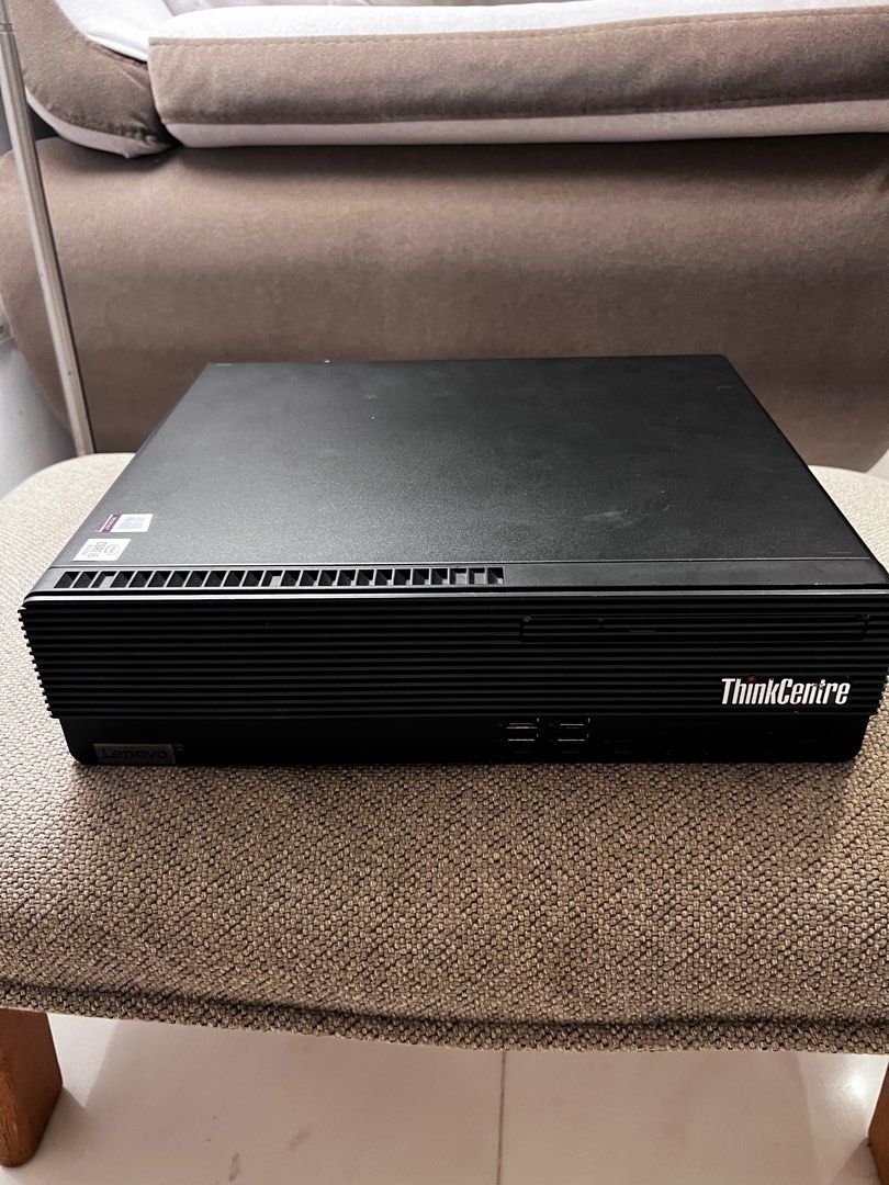 Lenovo ThinkCentre M70s SFF PC -Intel 10th gen, 16GB ram