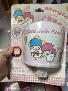 （分類：）位於 。 由 moszesze 提交（商品編號 1423502132，圖片 1）。簡介： 。